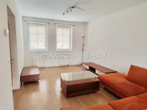 Pronájem rodinného domu, Hluboká nad Vltavou, U Parku, 111 m2