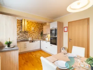 Prodej restaurace, Světlík, 504 m2