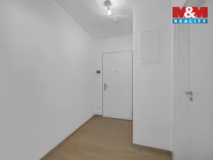 Pronájem bytu 1+kk, Praha, 34 m2