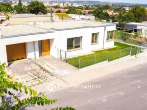 Prodej rodinného domu, Nový Šaldorf-Sedlešovice, Bezová, 152 m2
