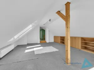 Prodej rodinného domu, Nová Paka, L. Zívra, 180 m2