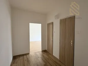 Pronájem bytu 2+1, Bílina - Teplické Předměstí, Antonína Sovy, 53 m2