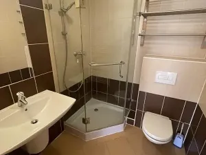 Pronájem bytu 2+kk, Horoměřice, Hrdinů, 75 m2
