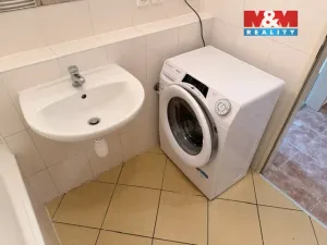 Pronájem bytu 1+kk, Praha - Čakovice, Marty Krásové, 34 m2