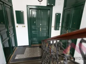 Pronájem bytu 2+kk, Praha - Karlín, Sokolovská, 47 m2