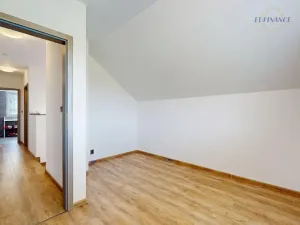 Prodej rodinného domu, Nelahozeves - Hleďsebe 1.díl, Pod strání, 123 m2