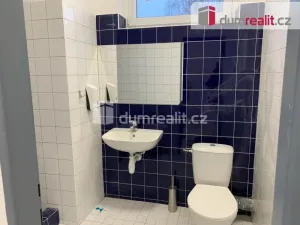 Pronájem kanceláře, Hradec Králové - Kukleny, Kalendova, 61 m2