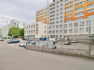 Prodej bytu 1+1, Praha - Hlubočepy, Werichova, 35 m2