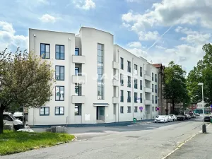 Pronájem bytu 2+kk, Kolín, Zengrova, 47 m2