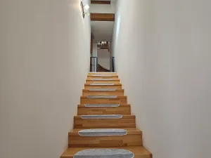 Prodej bytu 5+kk, Praha - Šeberov, K Šeberovu, 135 m2