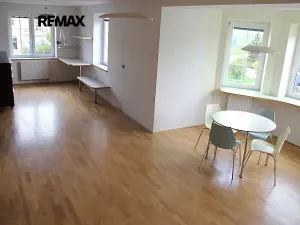 Pronájem bytu 2+kk, Vestec, Ve Stromkách, 106 m2