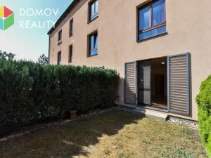 Pronájem bytu 1+kk, Beroun, Pod Homolkou, 30 m2