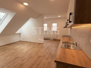 Pronájem bytu 3+kk, Návsí, 80 m2