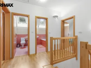 Prodej rodinného domu, Karlovy Vary, Slovenská, 137 m2