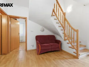 Prodej rodinného domu, Karlovy Vary, Slovenská, 137 m2