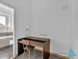 Prodej bytu 2+1, Praha - Košíře, Vrchlického, 70 m2