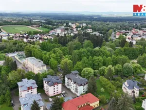 Pronájem garáže, Mariánské Lázně, Křižíkova, 22 m2