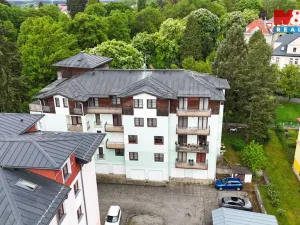 Pronájem garáže, Mariánské Lázně, Křižíkova, 22 m2