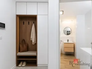 Pronájem bytu 1+kk, České Budějovice - České Budějovice 2, Čakovská, 37 m2