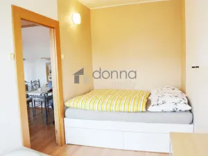 Pronájem bytu 1+1, Praha, U staré plynárny, 47 m2