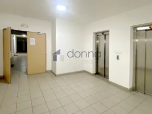 Prodej bytu 2+kk, Praha, Trnkovo náměstí, 45 m2