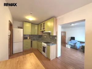 Pronájem bytu 2+1, Kralice nad Oslavou, Na Návsi, 52 m2