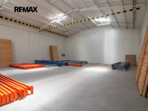 Pronájem skladu, Břeclav, 333 m2