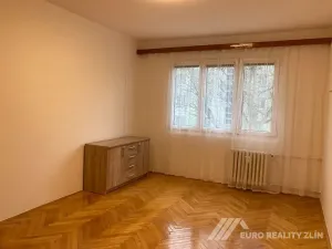 Pronájem bytu 2+1, Zlín, Dřevnická, 60 m2