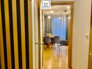 Pronájem bytu 2+kk, Praha - Žižkov, Pitterova, 45 m2