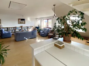 Pronájem bytu 4+kk, Praha, Kubišova, 89 m2