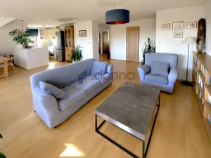 Pronájem bytu 4+kk, Praha, Kubišova, 89 m2