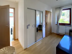 Pronájem bytu 4+kk, Praha, Kubišova, 89 m2