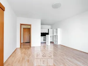 Prodej bytu 2+kk, Praha - Holešovice, Na Maninách, 59 m2