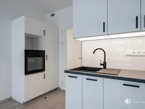 Pronájem bytu 1+kk, Praha - Hloubětín, Poděbradská, 35 m2