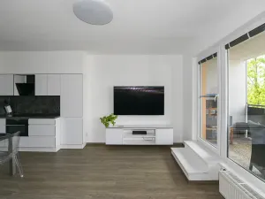 Pronájem bytu 2+kk, Praha - Uhříněves, Saturnova, 45 m2