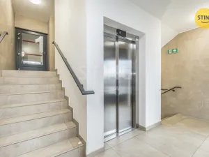 Prodej bytu 3+kk, Praha, Škrábkových, 80 m2
