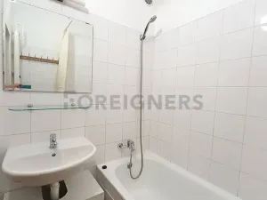Pronájem bytu 2+1, Praha - Vršovice, Bělocerkevská, 52 m2