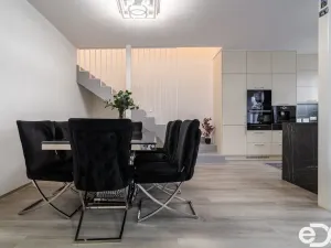 Prodej rodinného domu, Pohořelice, 139 m2
