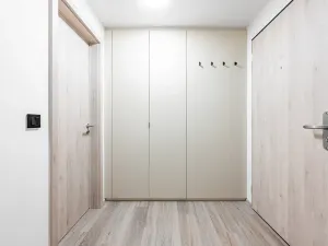 Pronájem bytu 2+kk, Praha, Na Zlíchově, 37 m2