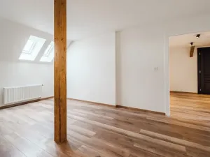 Pronájem bytu 3+kk, Praha - Vršovice, Rostovská, 79 m2