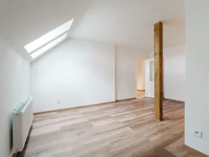 Pronájem bytu 3+kk, Praha - Vršovice, Rostovská, 79 m2