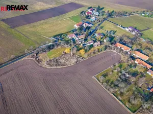 Prodej pozemku pro bydlení, Bukovany, 1000 m2