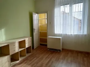 Pronájem bytu 1+kk, Praha - Prosek, Na vyhlídce, 24 m2
