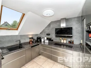 Prodej rodinného domu, Kunčice pod Ondřejníkem, 234 m2