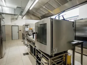Pronájem restaurace, Praha - Strašnice, Nad vodovodem, 164 m2