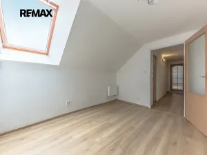 Pronájem bytu 4+kk, Ovčáry, 128 m2