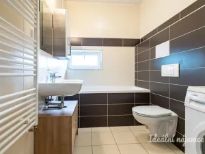 Pronájem bytu 2+kk, Praha - Černý Most, Mrázkova, 50 m2