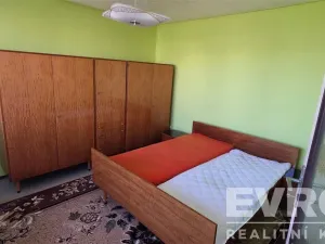 Prodej rodinného domu, Velký Osek, Smetanova, 198 m2