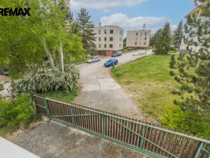 Pronájem kanceláře, Úvaly, Maroldova, 70 m2