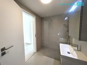 Pronájem bytu 2+kk, Plzeň, Zahradní, 70 m2